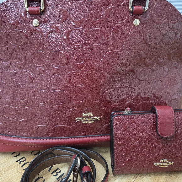 Coach Red Handbag and Wallet Set - Picture 2 of 11